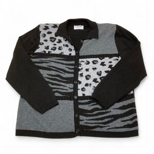 3/$15 Vintage 90’s Animal Print Cardigan Sweater Women’s Large Indie Retro Block